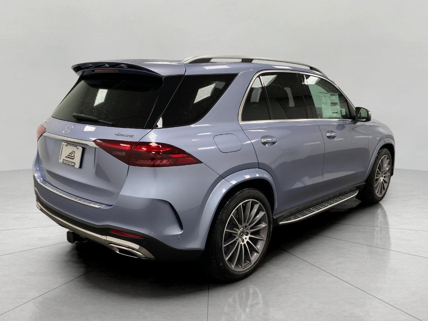 New 2026 Mercedes-Benz GLE 450 4MATIC image 3