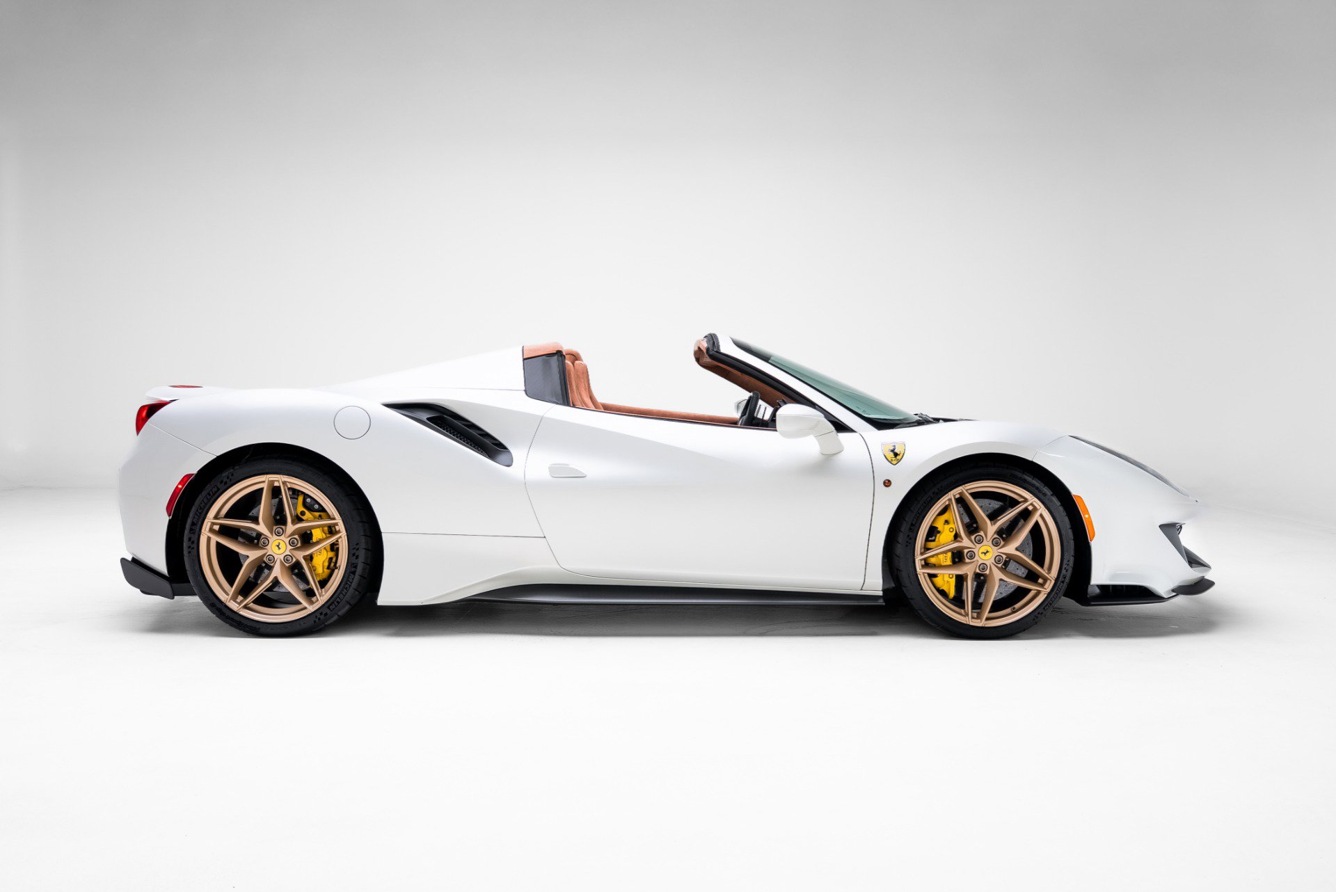 Used 2020 Ferrari 488 Pista image 52