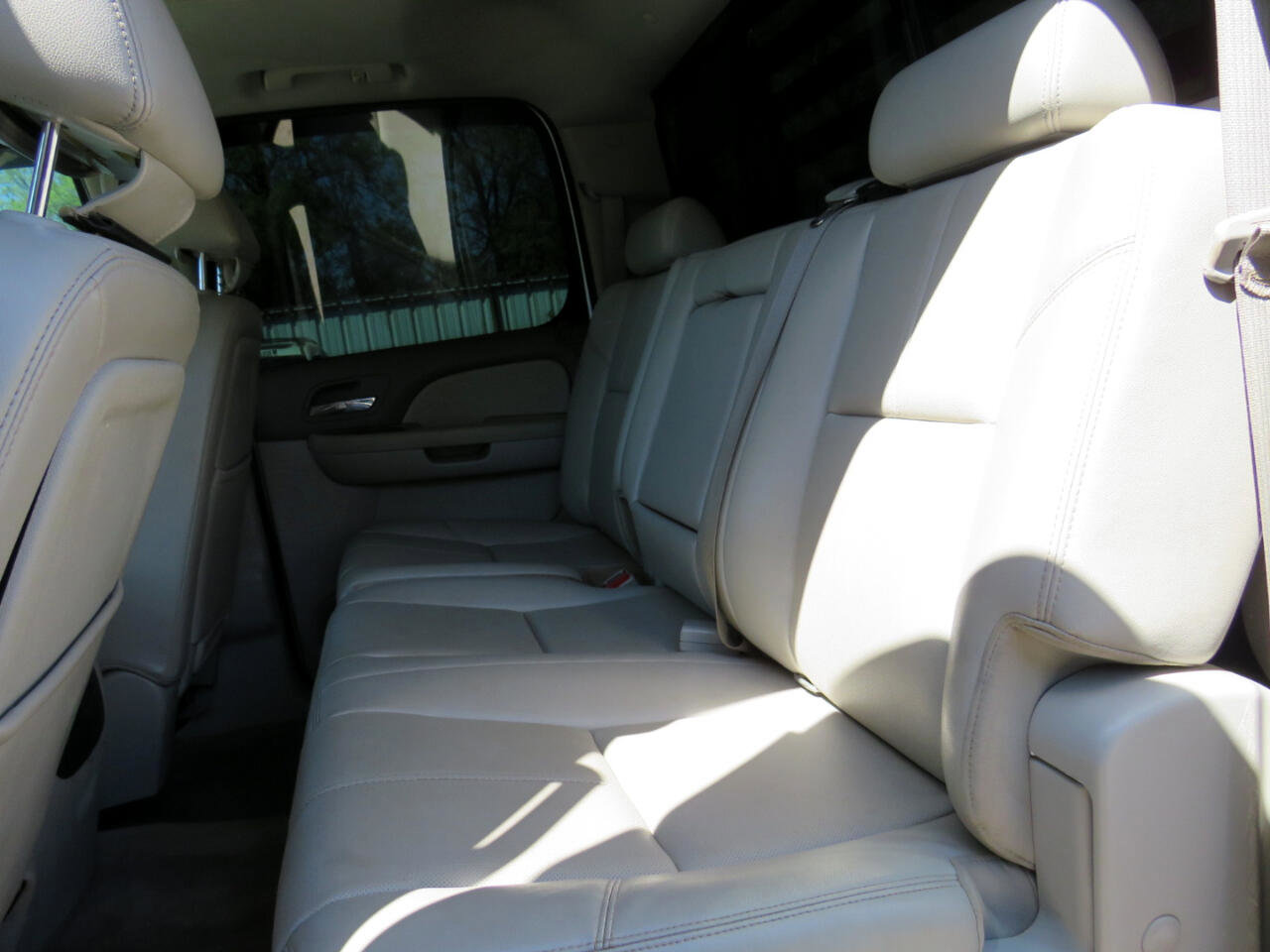 Used 2013 GMC Sierra 2500 SLT w/ SLT Convenience Package image 28