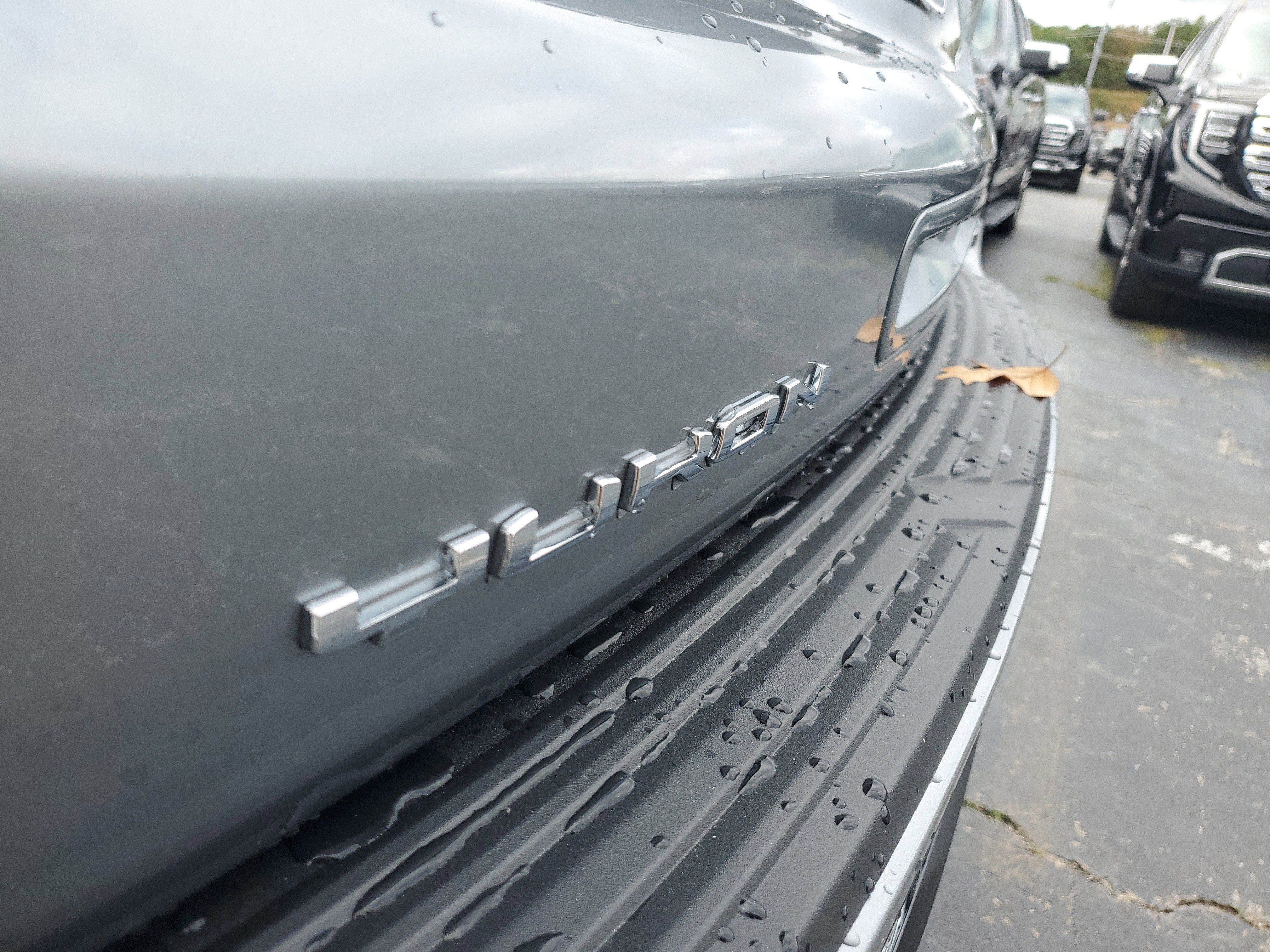 New 2026 GMC Yukon Elevation image 5