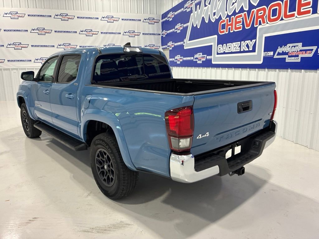 Used 2019 Toyota Tacoma SR5 AWD/4WD image 5