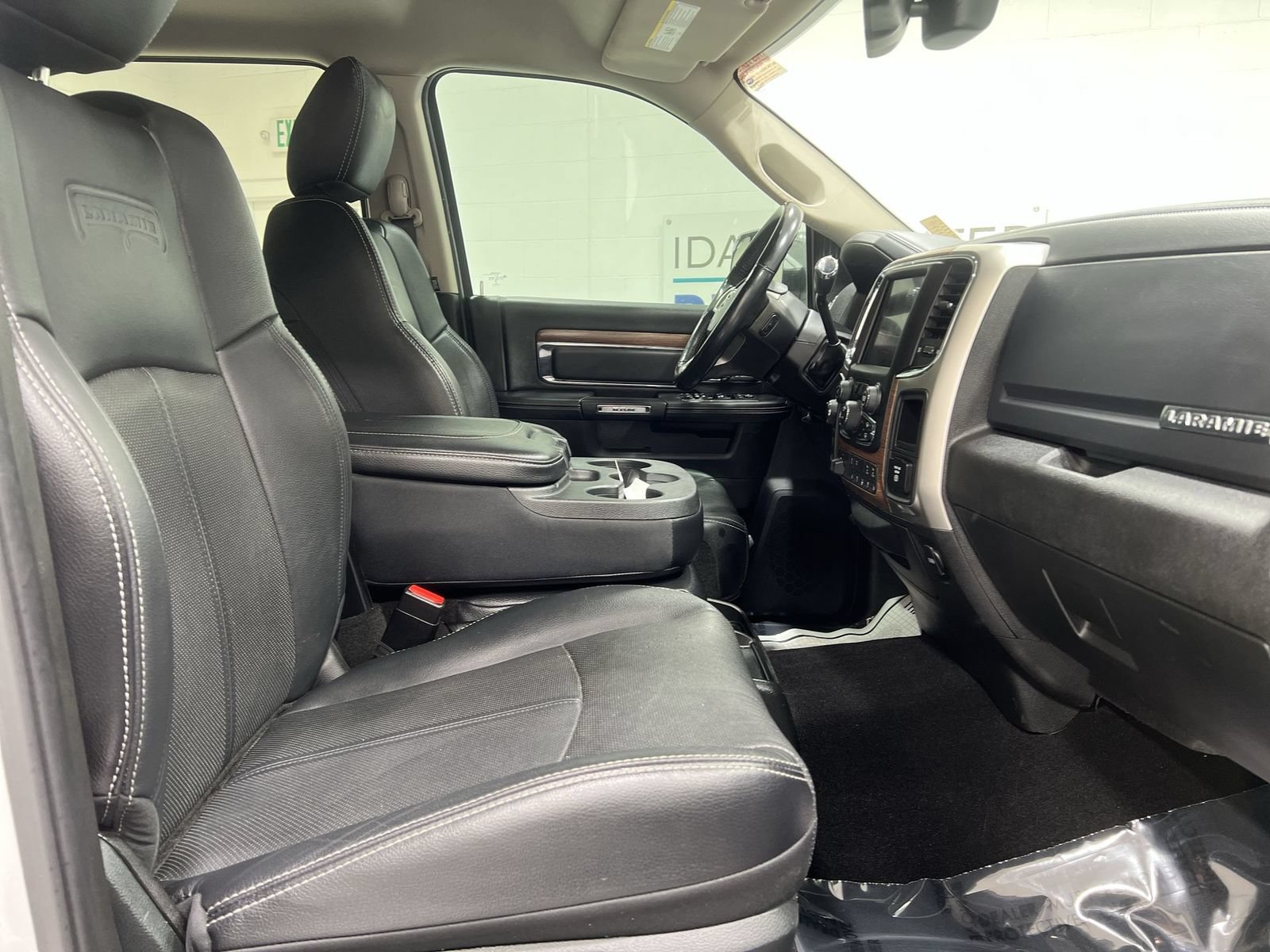 Used 2018 RAM 3500 Laramie AWD/4WD image 23