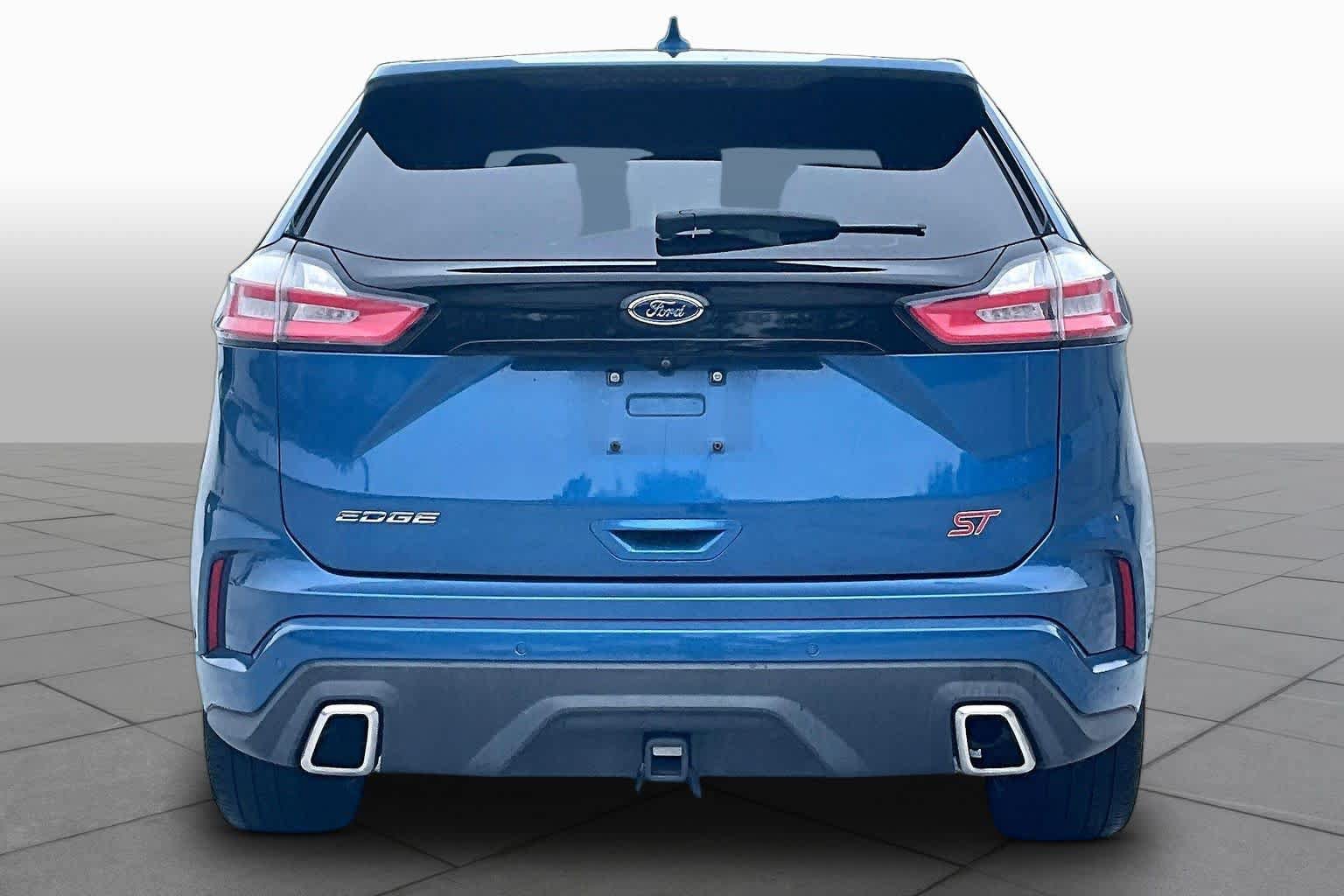 Used 2019 Ford Edge ST w/ Equipment Group 401A AWD/4WD image 5