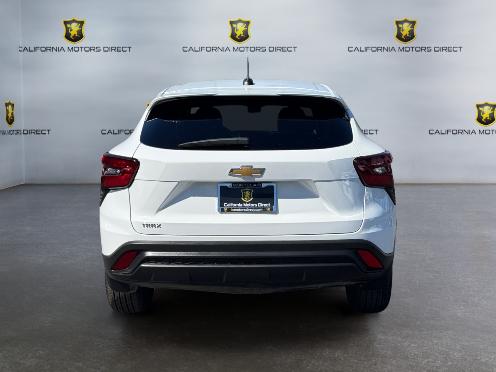 Used 2026 Chevrolet Trax LS FWD image 4