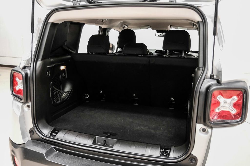 Used 2017 Jeep Renegade Altitude image 56