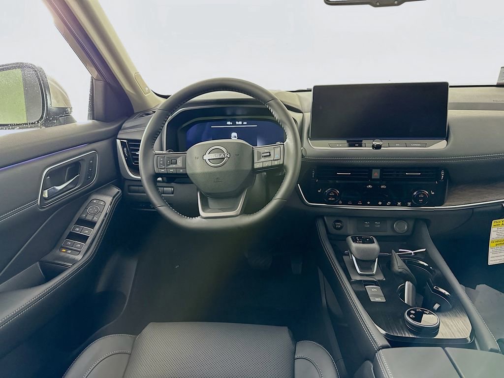 New 2026 Nissan Rogue Platinum image 31