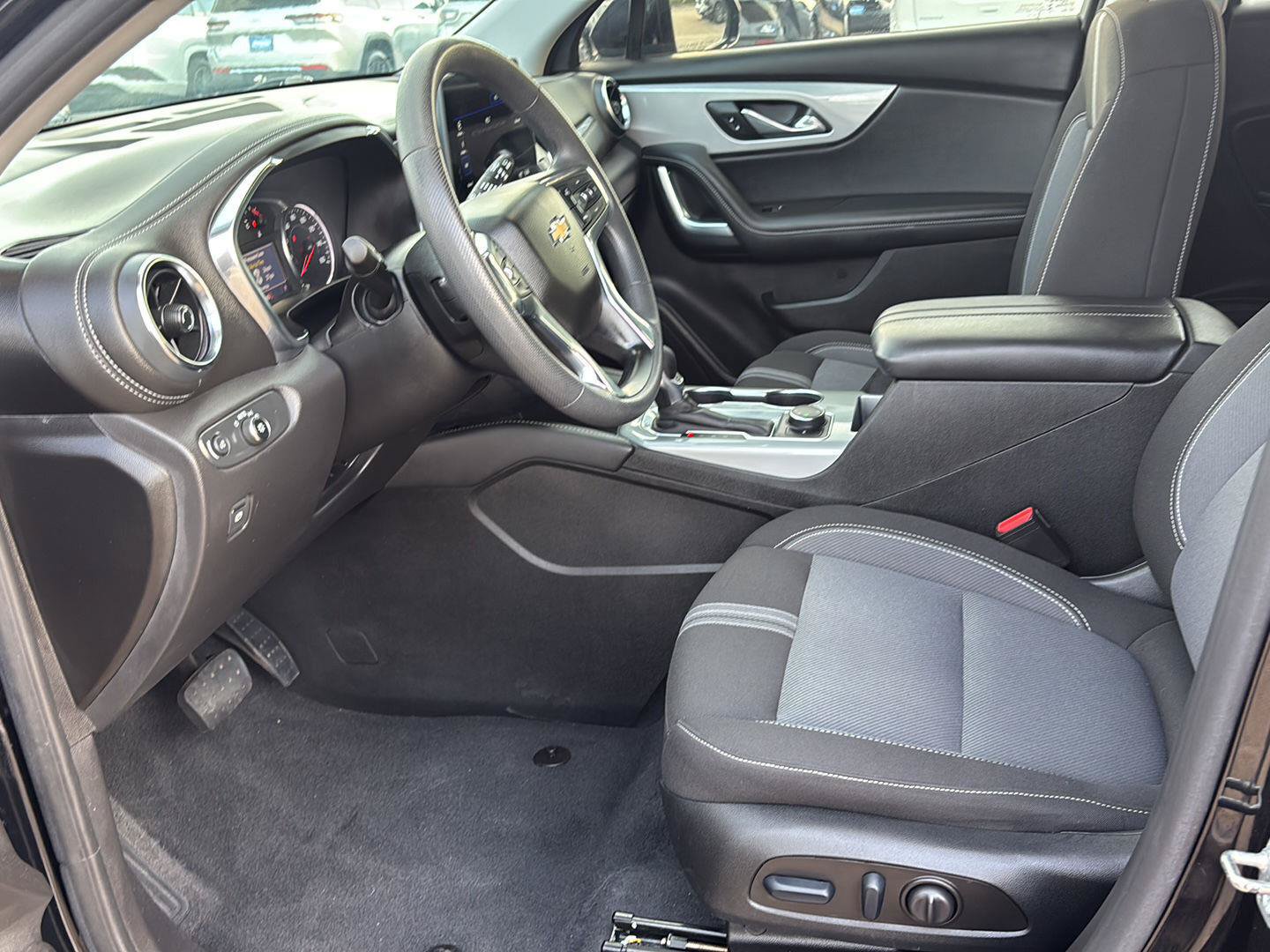 Used 2023 Chevrolet Blazer LT w/ LPO, Cargo Package AWD/4WD image 25