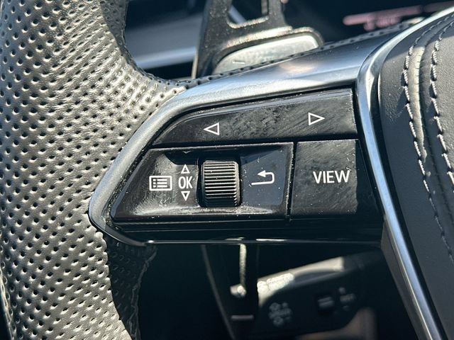Used 2023 Audi S8 w/ S8 Executive Package AWD/4WD image 42