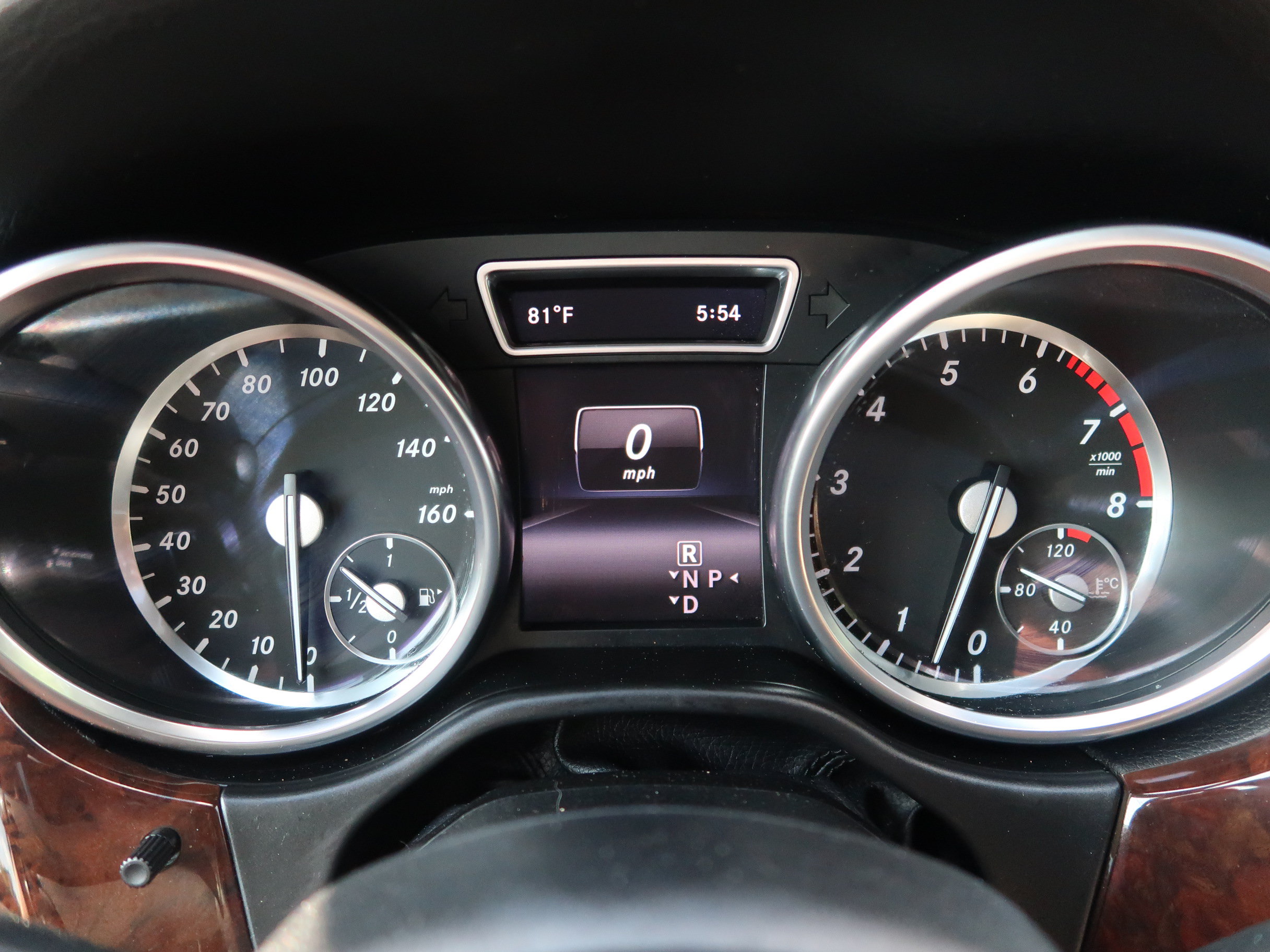 Used 2014 Mercedes-Benz ML 350 4MATIC image 25