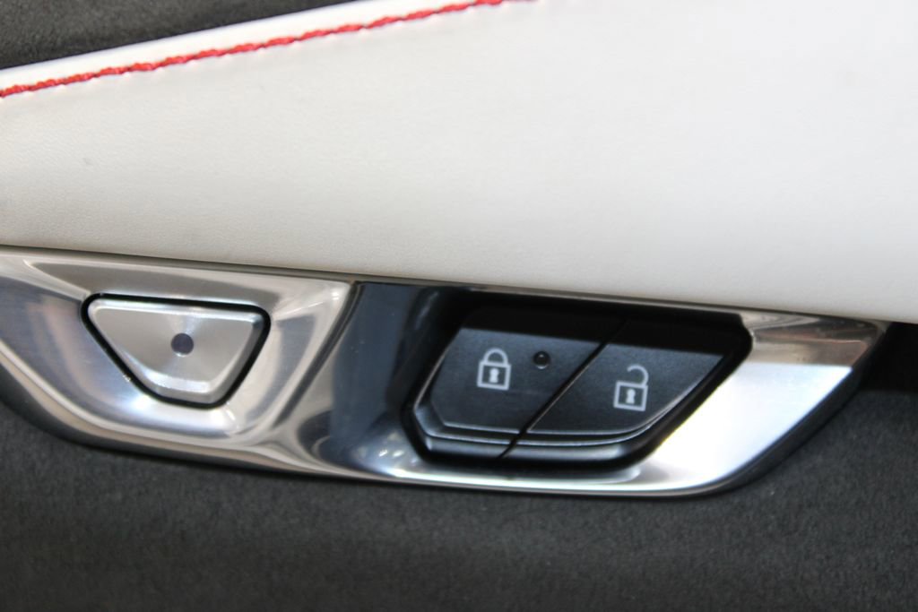 Used 2023 Chevrolet Corvette Stingray Premium Conv image 36