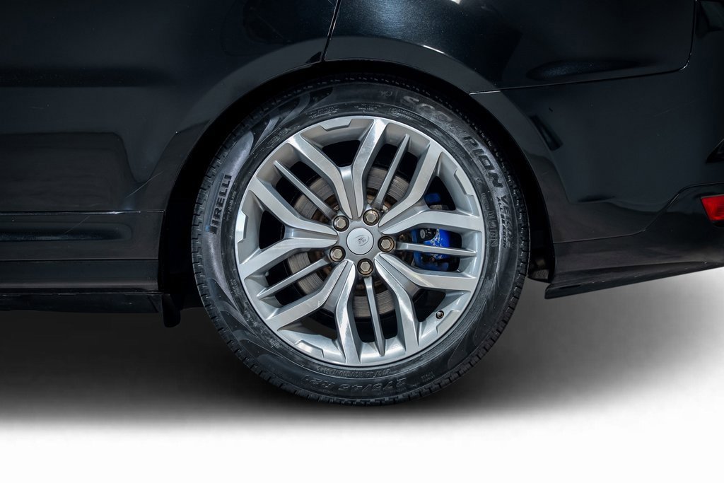 Used 2016 Land Rover Range Rover Sport SVR image 30