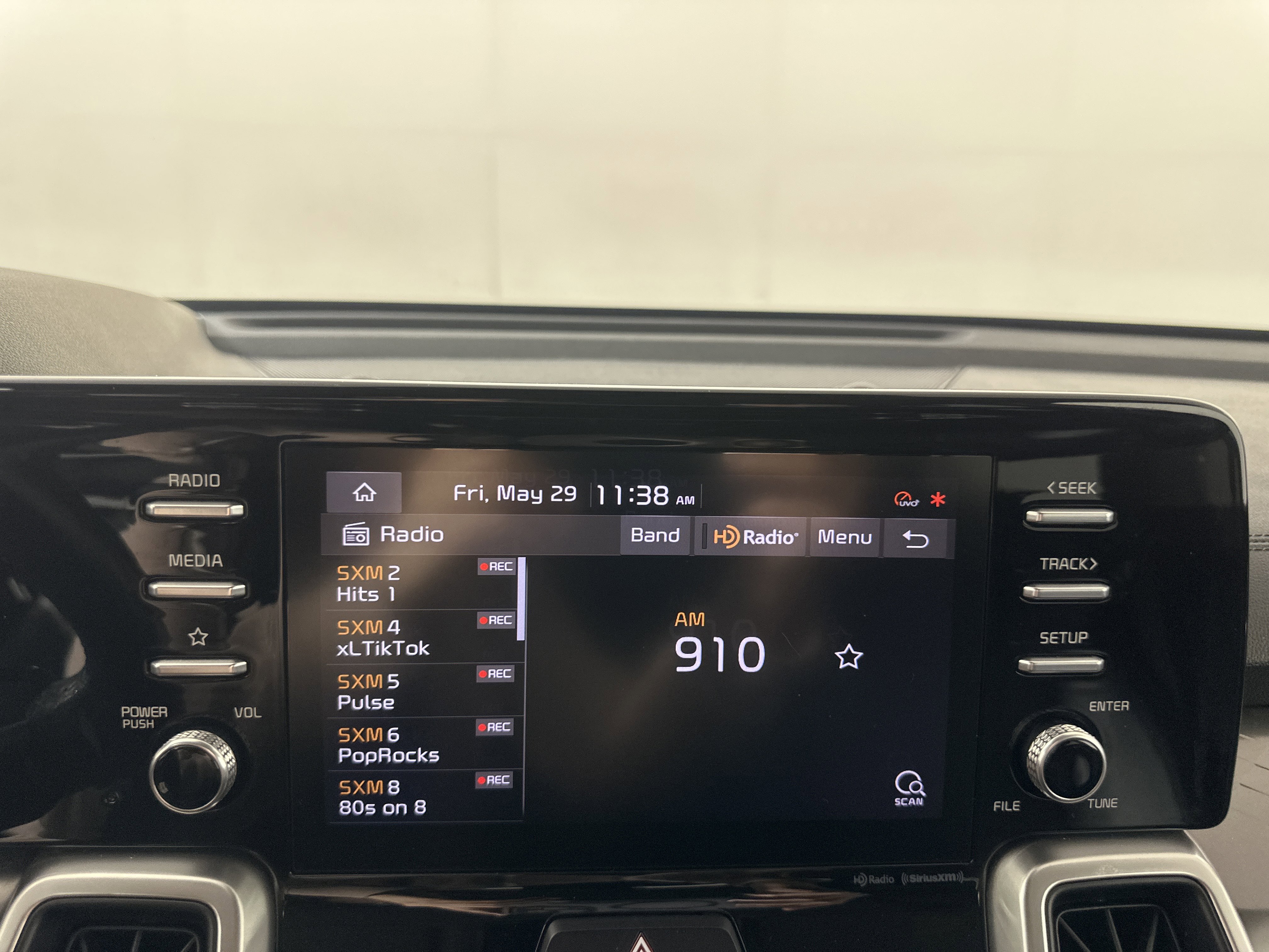 Used 2021 Kia Sorento S w/ Panoramic Sunroof Package FWD image 14