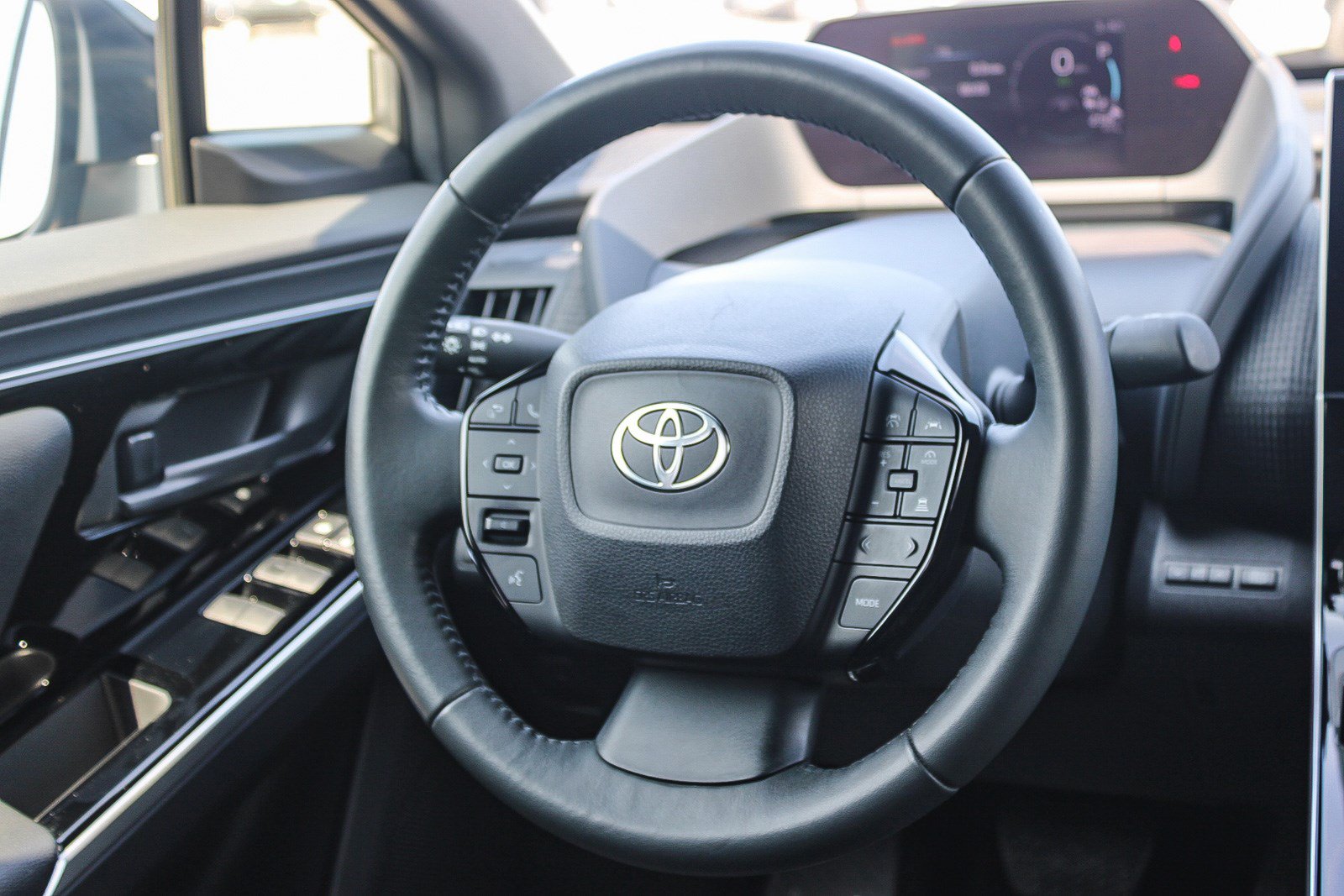 Used 2023 Toyota bZ4X FWD w/ Weather Package image 16