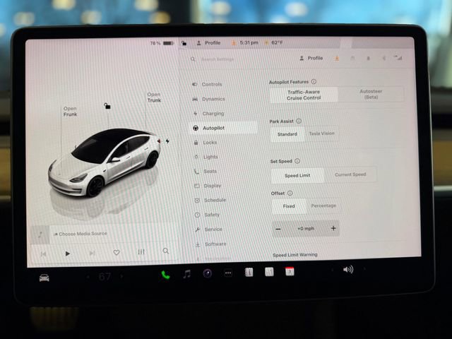 Used 2022 Tesla Model 3 Performance image 25