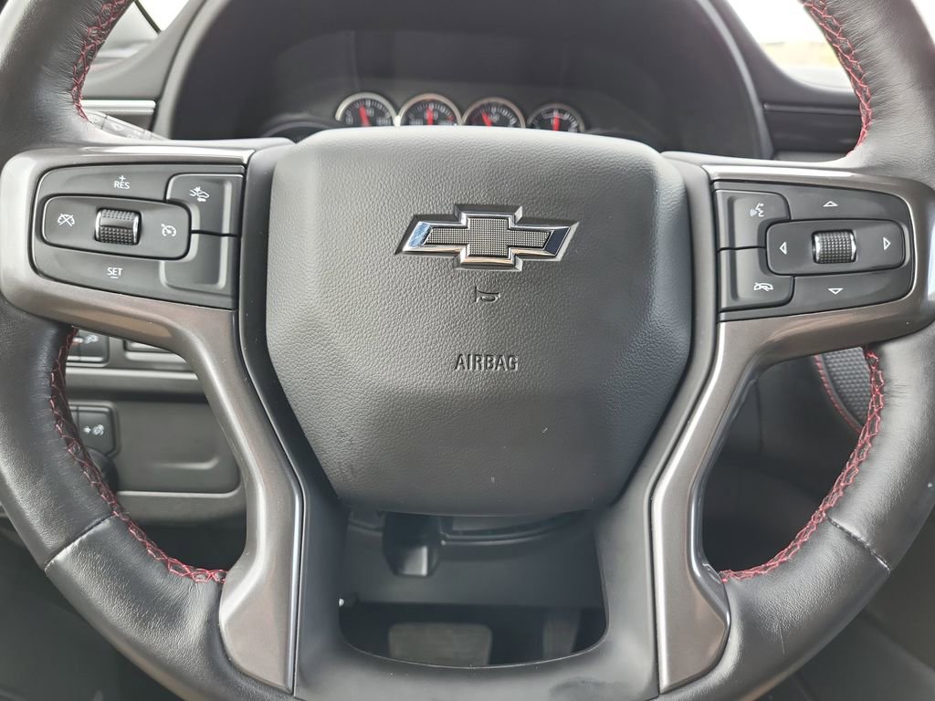 Used 2021 Chevrolet Suburban RST w/ Rear Media and Nav Package image 18