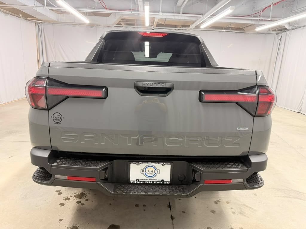 Used 2024 Hyundai Santa Cruz SEL AWD/4WD image 8