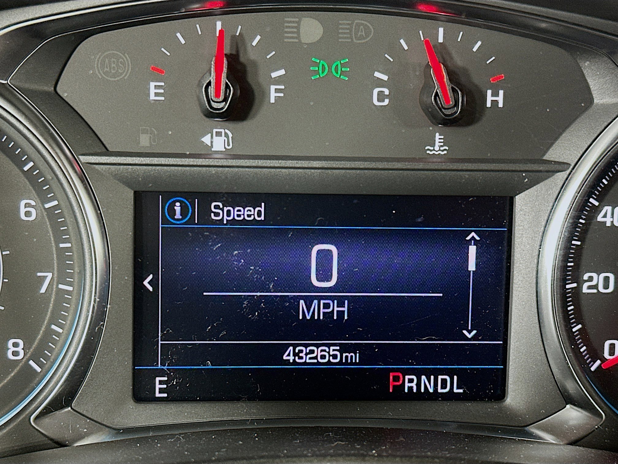 Used 2023 Chevrolet Equinox LT w/ Driver Convenience Package image 19