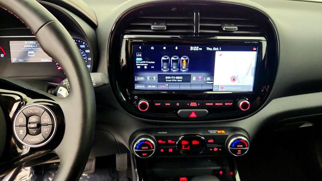 Used 2022 Kia Soul Turbo FWD image 18
