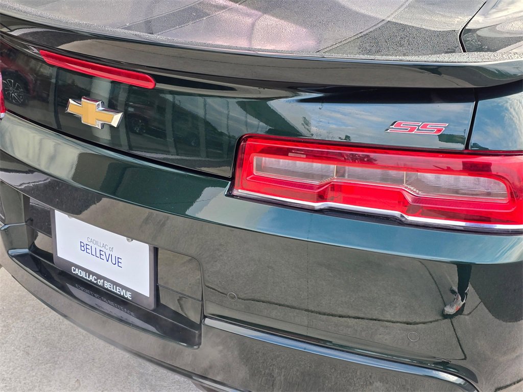 Used 2015 Chevrolet Camaro SS w/ Green Flash Special Edition image 13