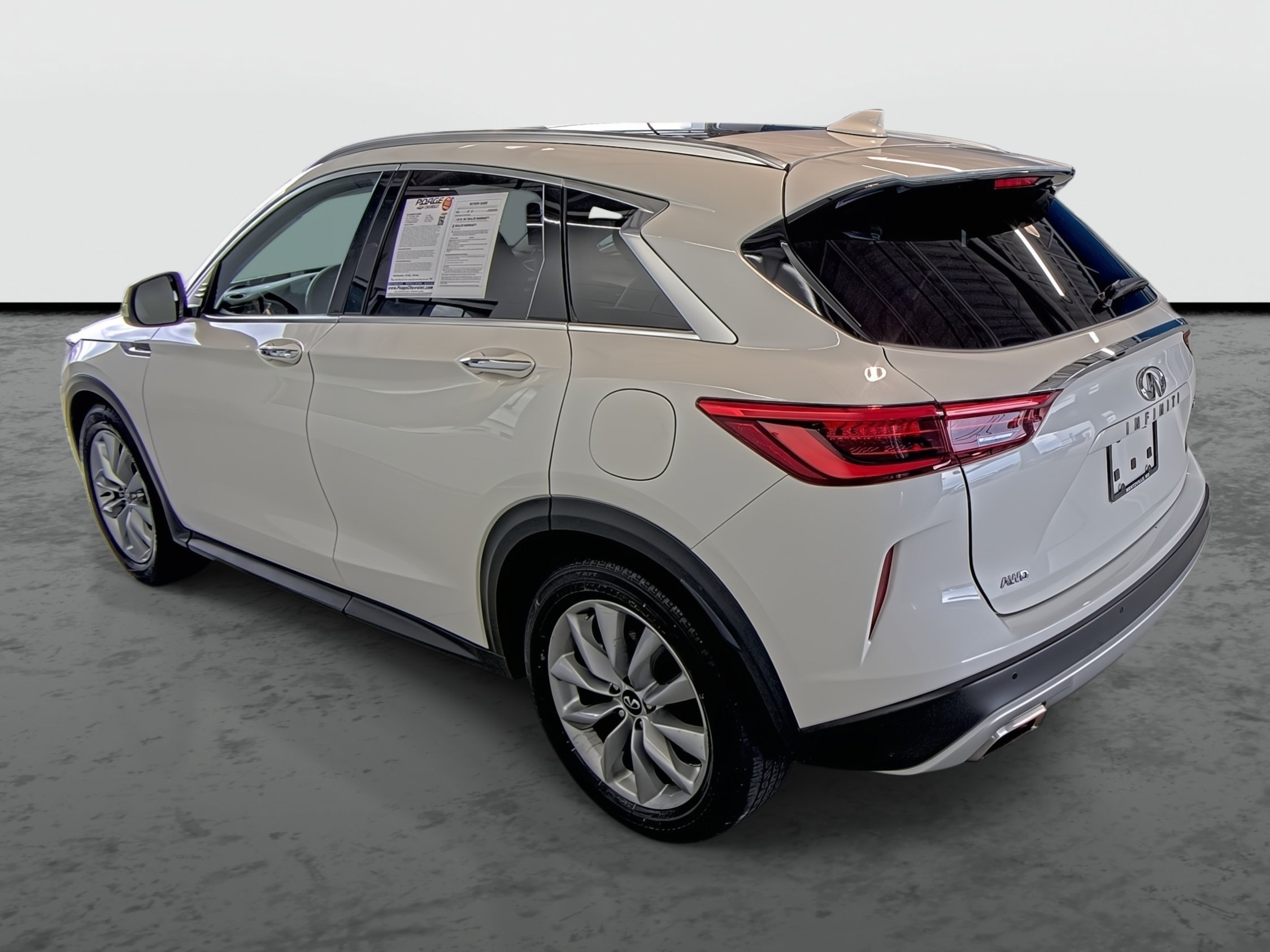 Used 2020 INFINITI QX50 Luxe AWD/4WD image 11