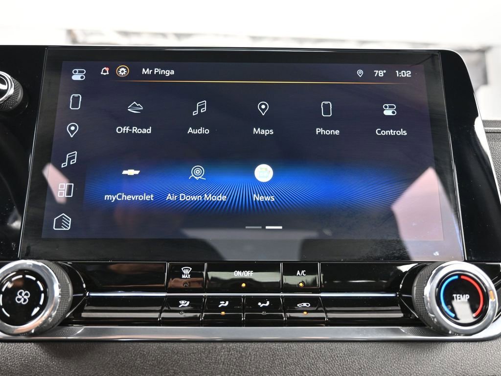 Used 2024 Chevrolet Colorado Trail Boss image 22