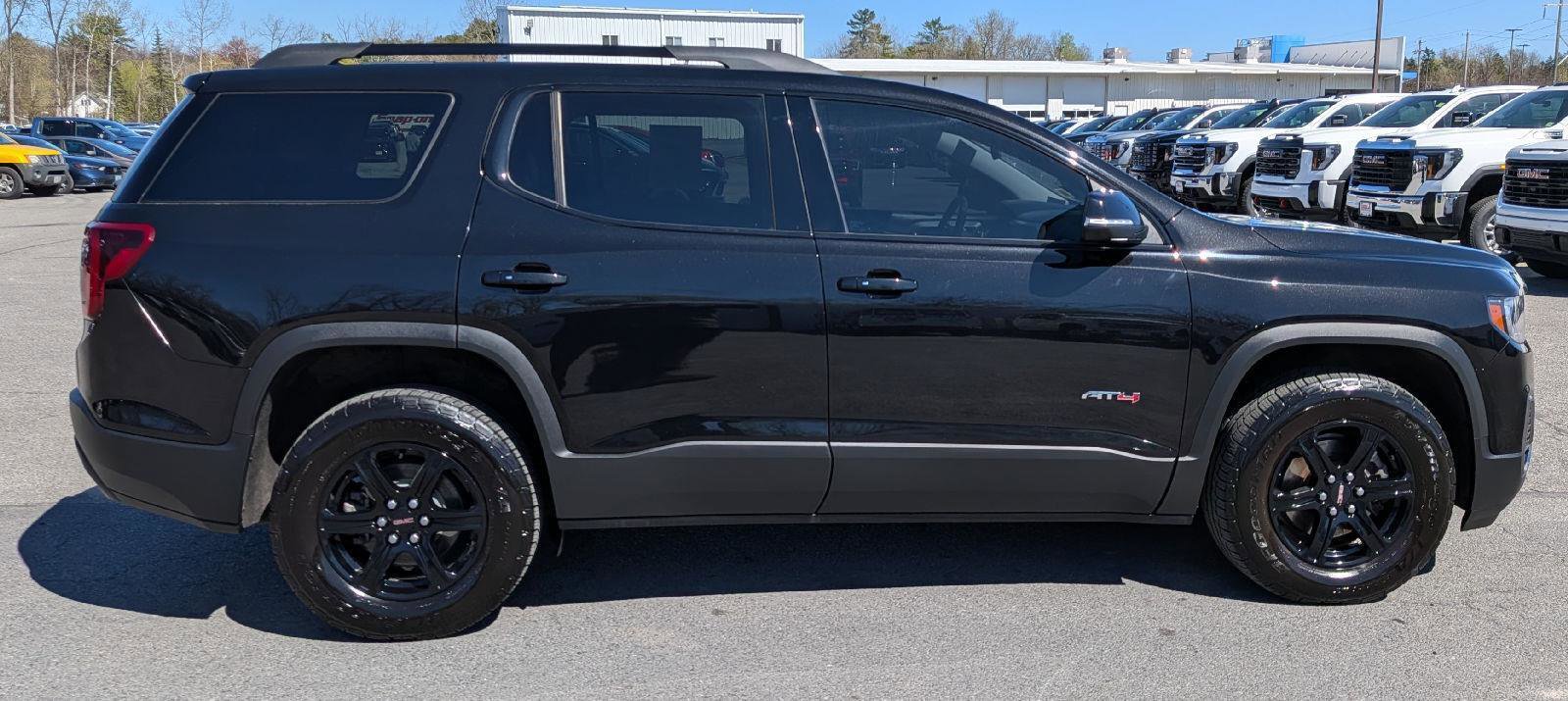 Used 2023 GMC Acadia AT4 w/ Preferred Package AWD/4WD image 7