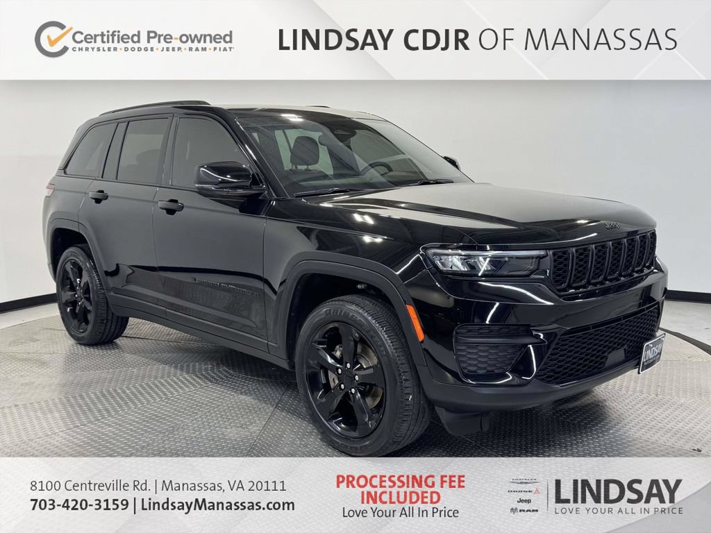 Certified 2023 Jeep Grand Cherokee Altitude AWD/4WD image 1