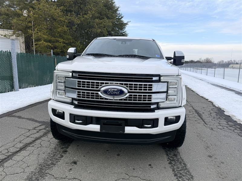 Used 2017 Ford F250 Platinum w/ Platinum Ultimate Package AWD/4WD image 2