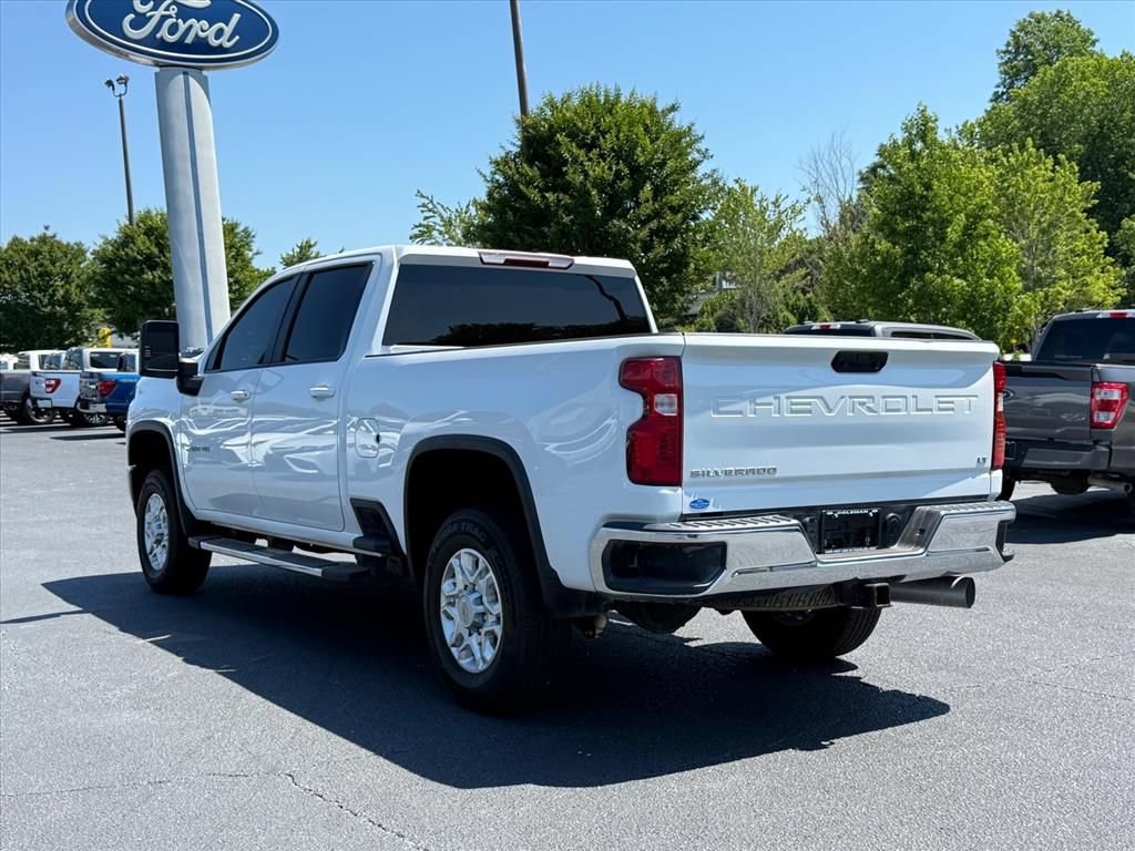 Used 2023 Chevrolet Silverado 2500 LT w/ Convenience Package AWD/4WD image 6