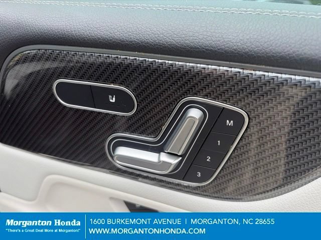 Used 2021 Mercedes-Benz GLB 250 image 31