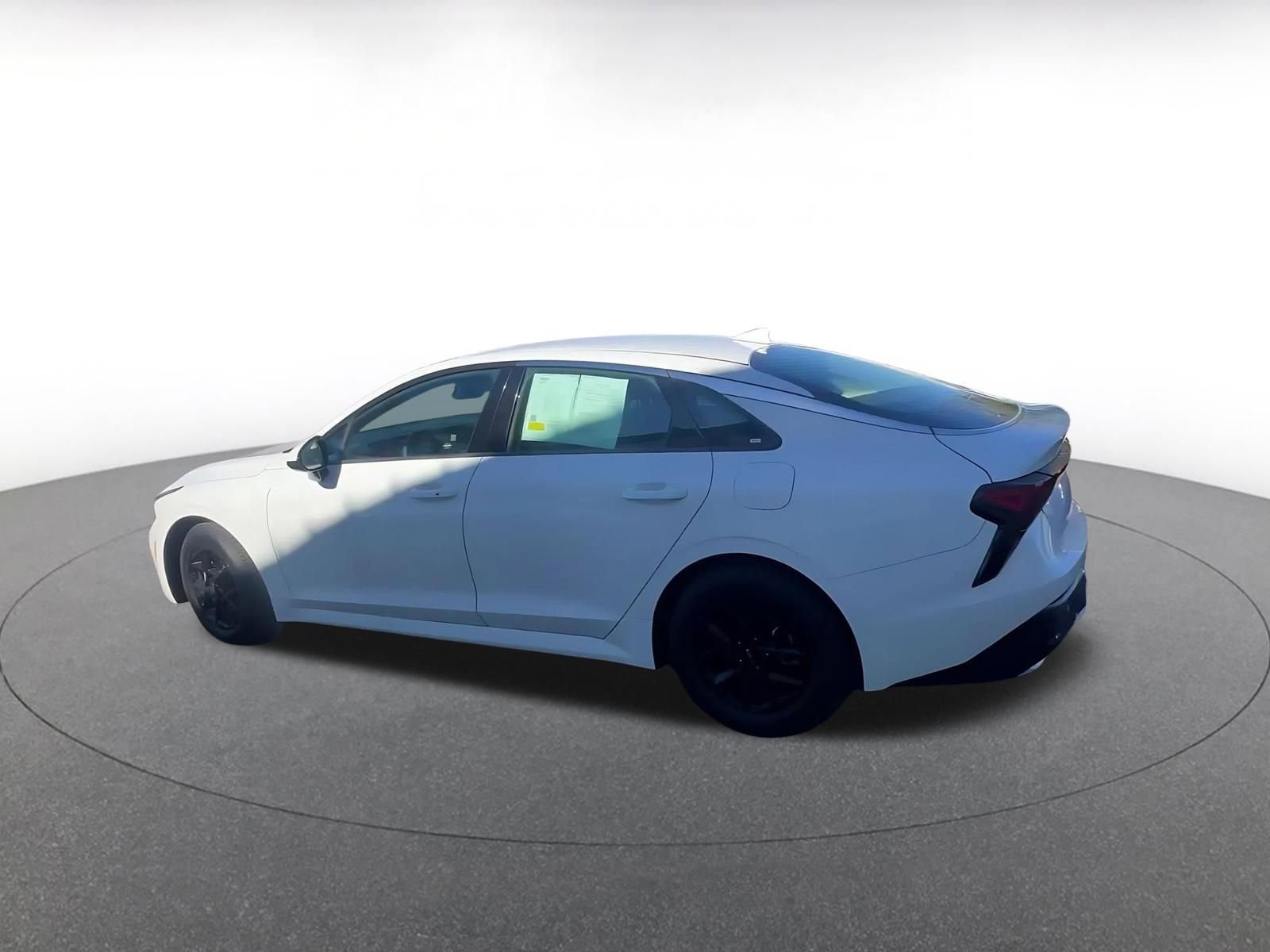 Used 2025 Kia K5 LXS image 10