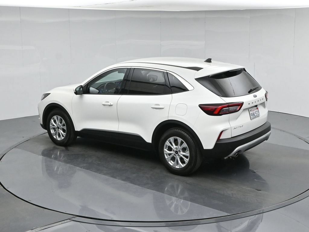 Certified 2023 Ford Escape Active w/ Tech Pack #2 FWD image 45