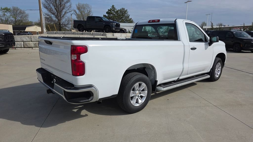 Used 2025 Chevrolet Silverado 1500 W/T image 6