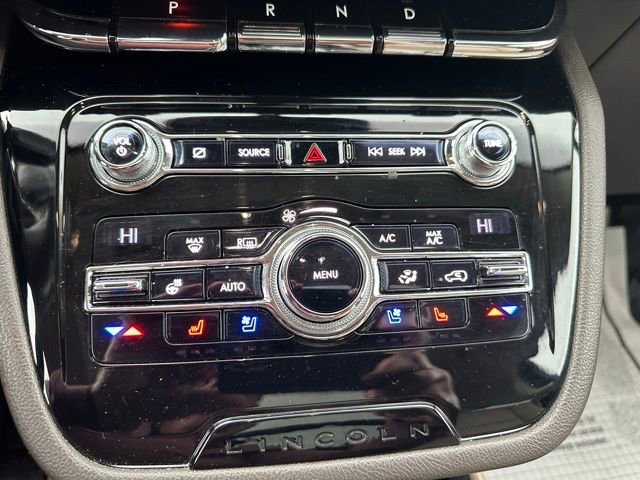 Used 2020 Lincoln Corsair Reserve w/ Equipment Group 202A image 35