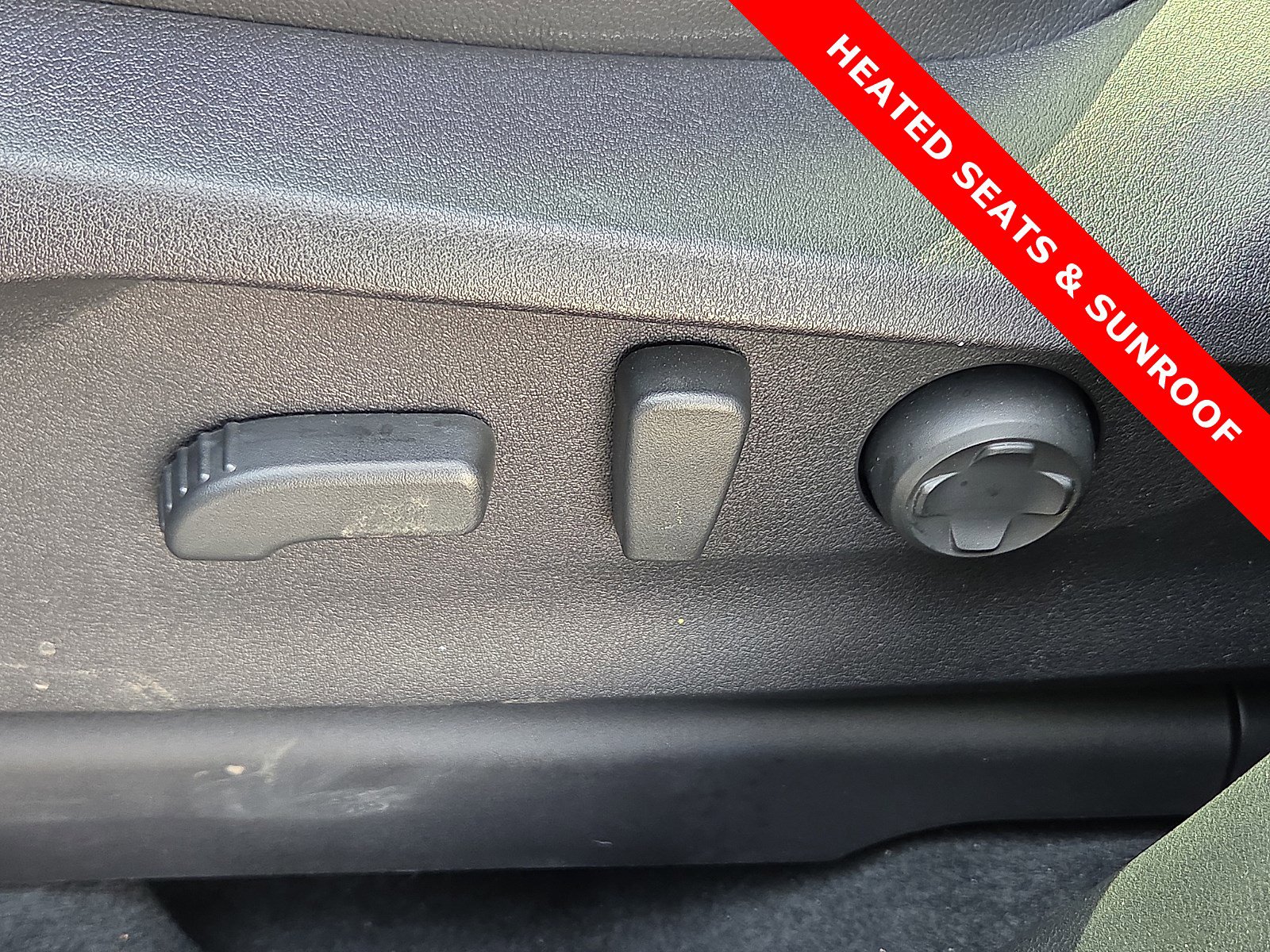 Used 2025 Subaru Ascent Touring image 16