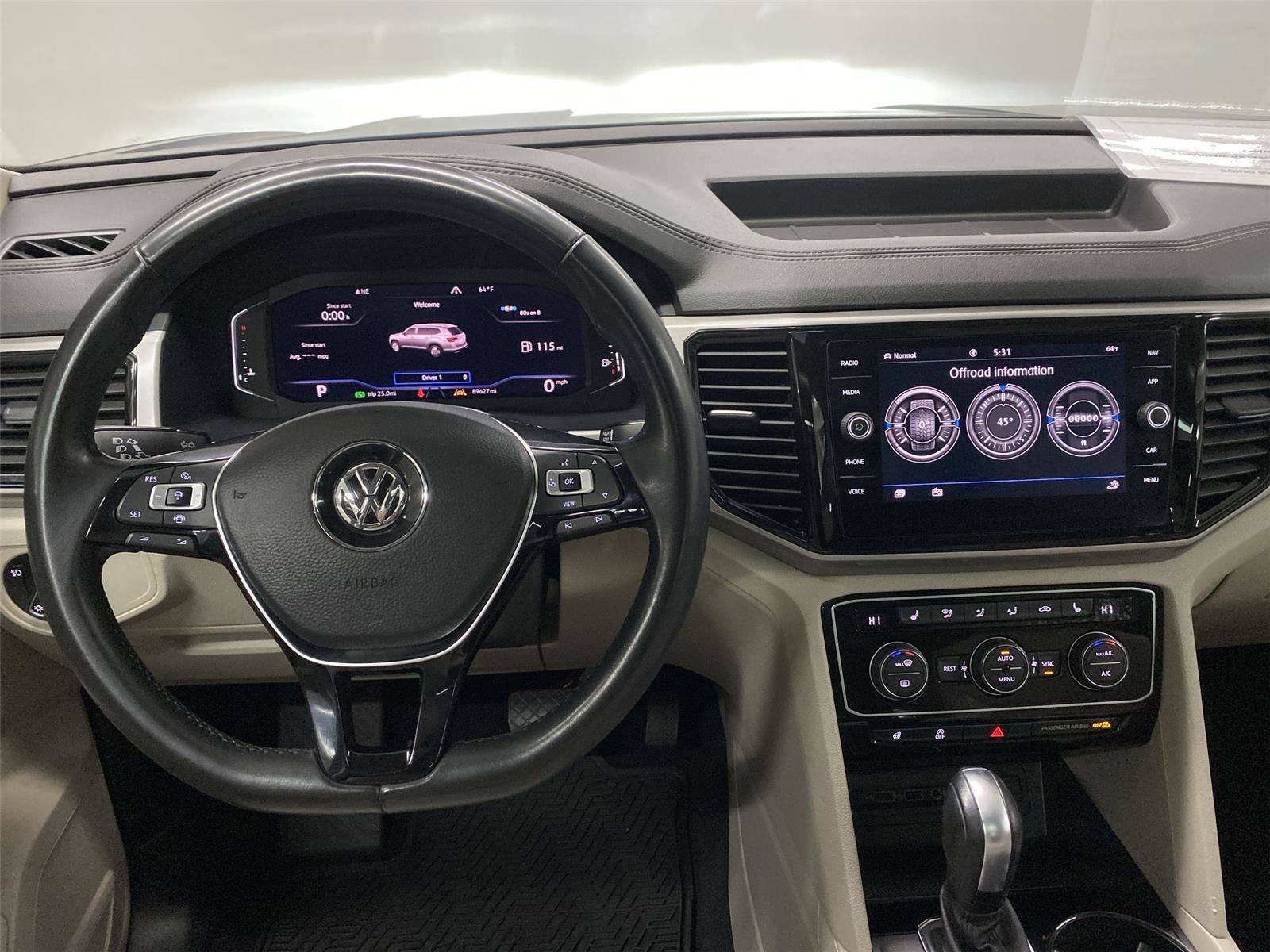 Used 2020 Volkswagen Atlas SEL image 34