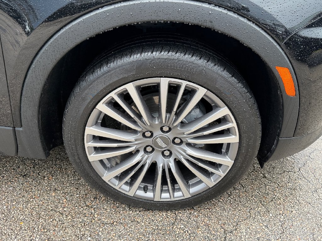 Used 2024 Cadillac XT4 Premium Luxury FWD image 20