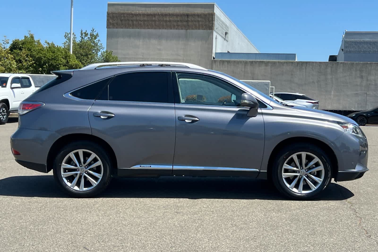 Used 2013 Lexus RX 450h AWD w/ Navigation Pkg image 6