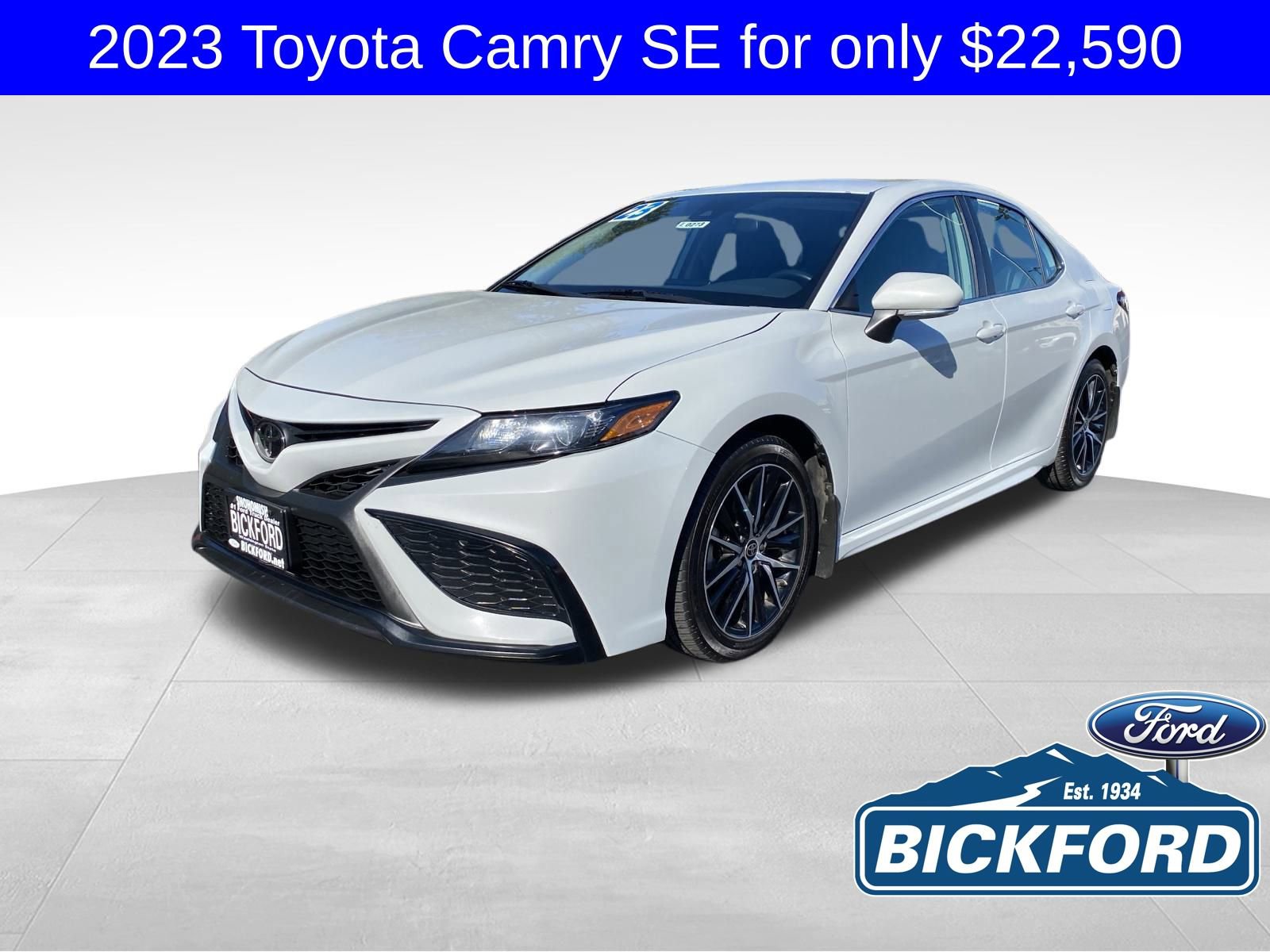 Used 2023 Toyota Camry SE