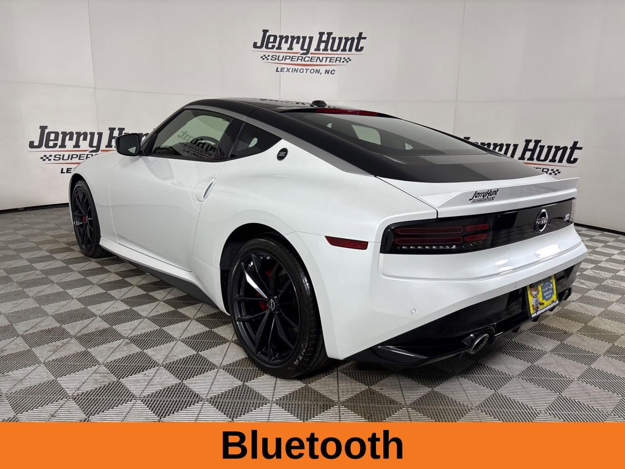 Used 2024 Nissan Z Performance w/ Floor Mat Package image 7