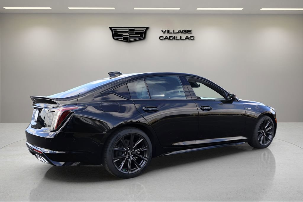 New 2026 Cadillac CT5 V image 4