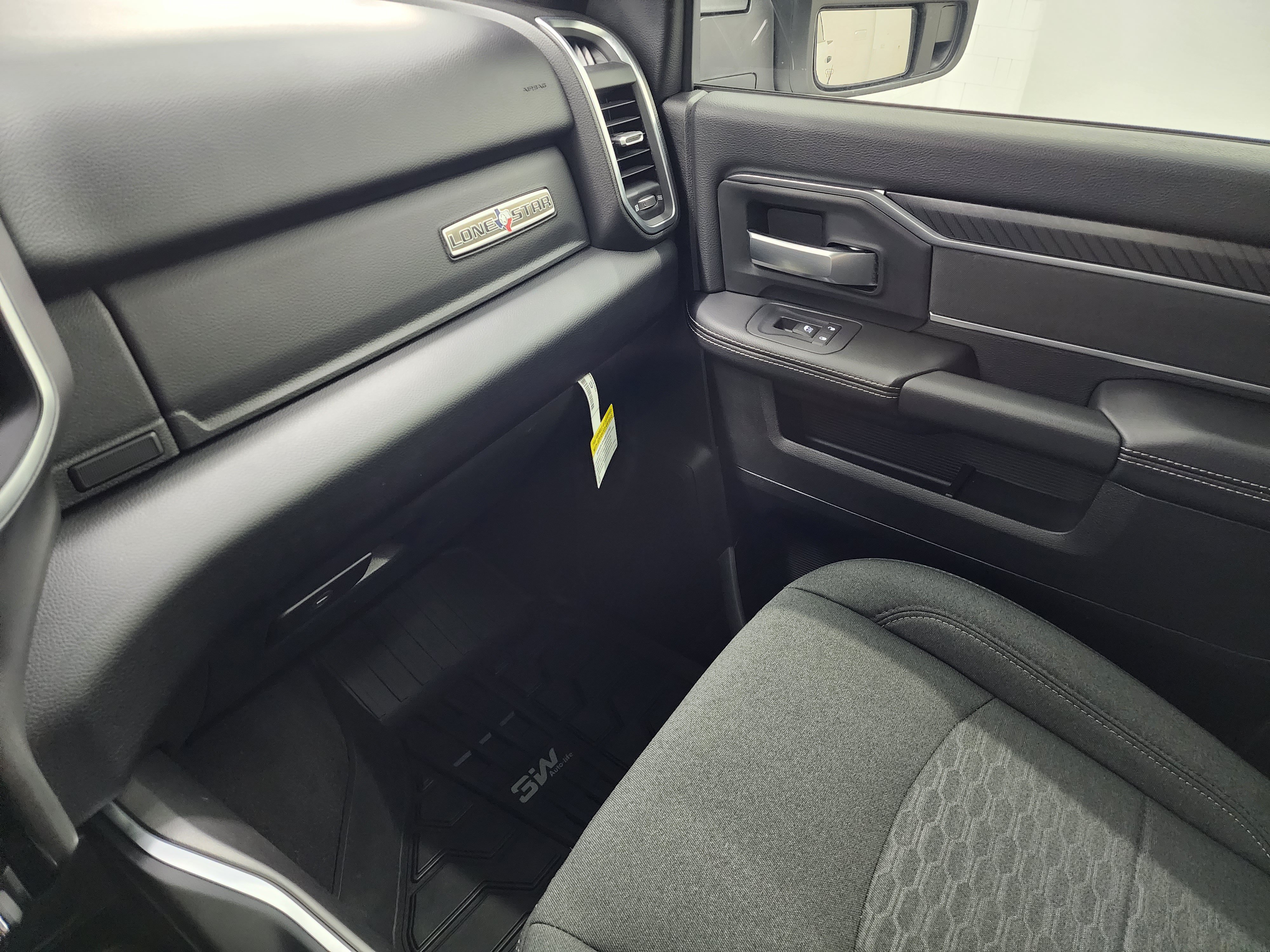 Used 2025 RAM 2500 Lone Star AWD/4WD image 12