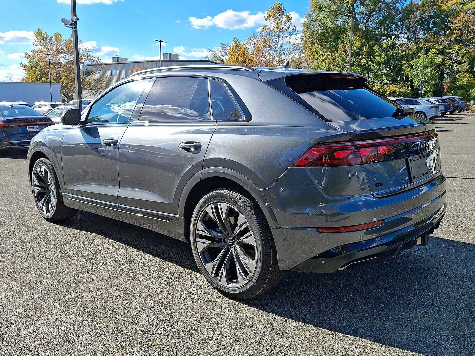 New 2026 Audi Q8 Prestige image 12