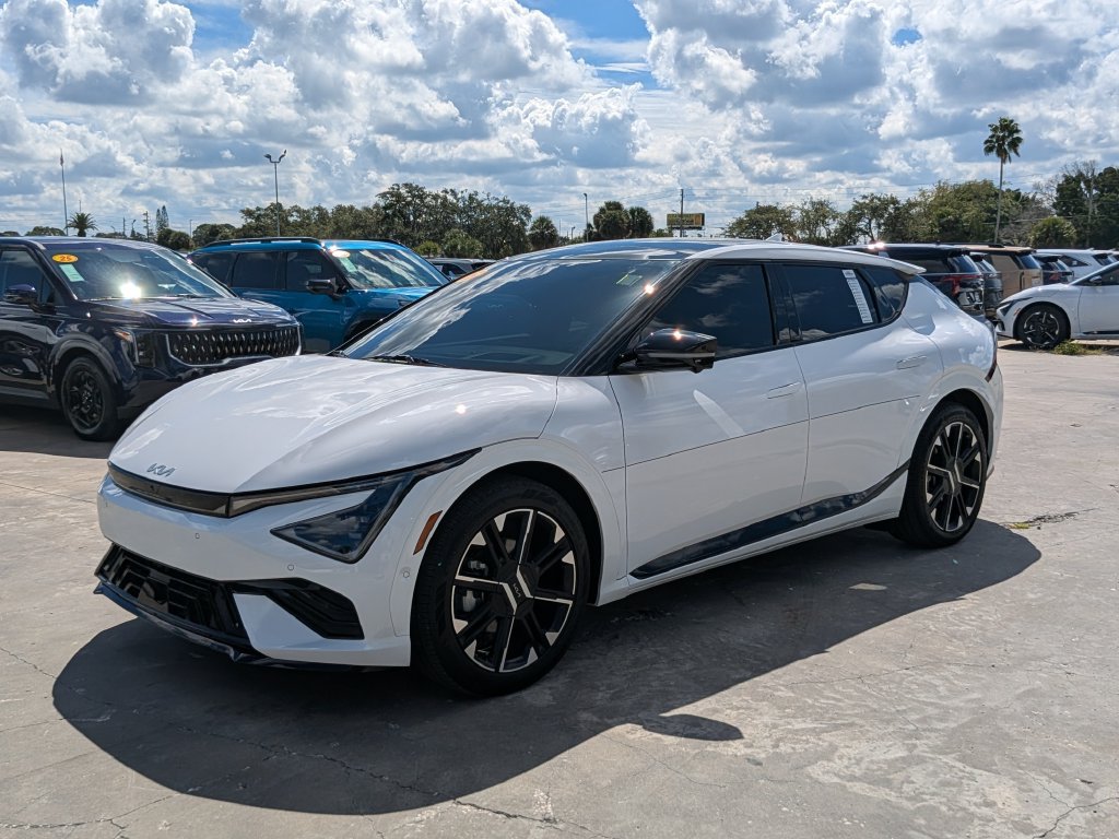 Certified 2025 Kia EV6 GT-Line AWD/4WD image 4