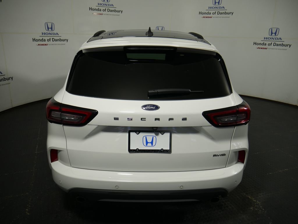 Used 2024 Ford Escape ST-Line w/ Tech Pack #1 image 5