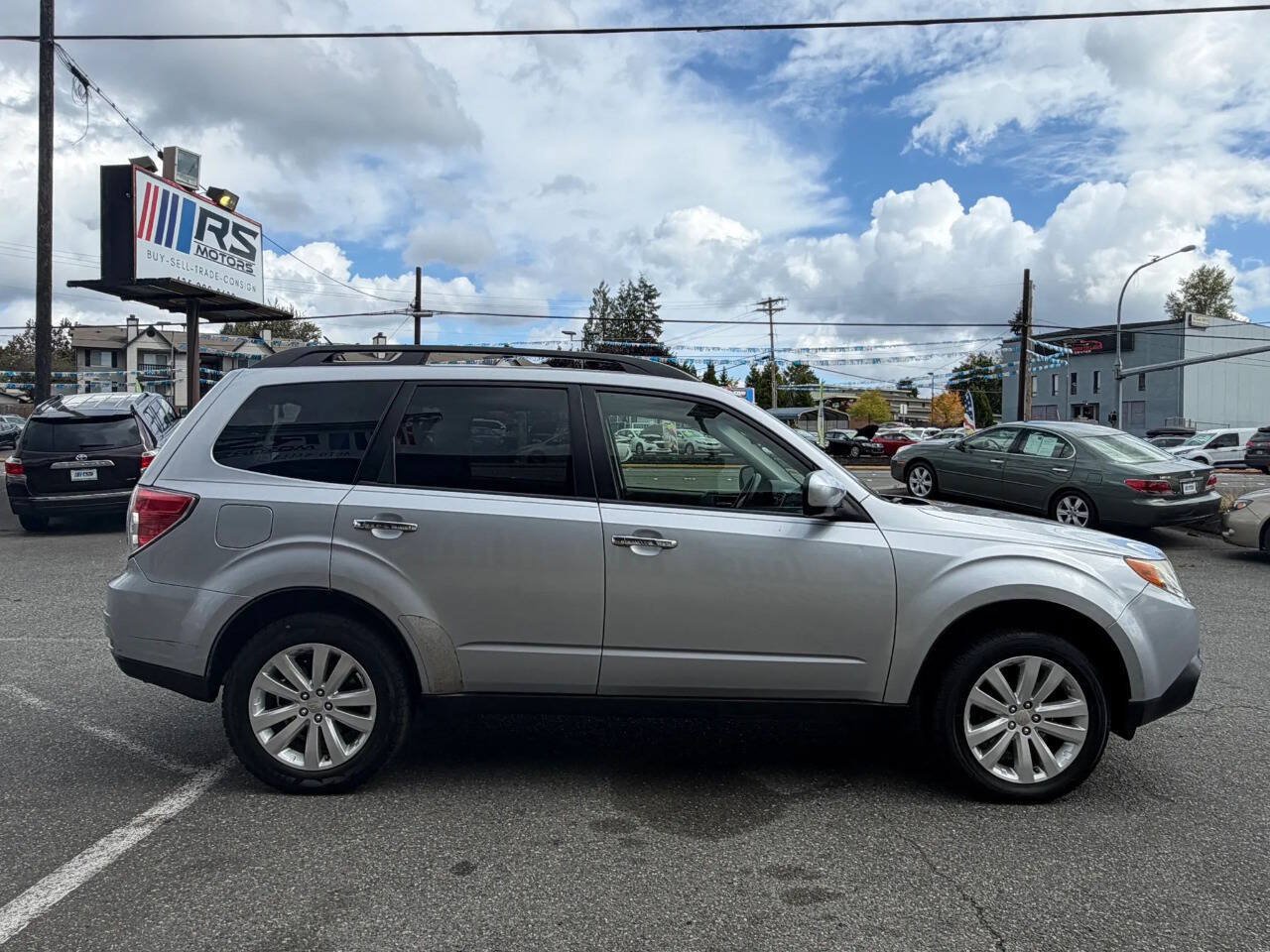 Used 2012 Subaru Forester 2.5X Premium AWD/4WD image 6