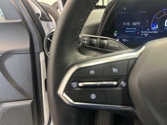 Used 2025 Chevrolet Equinox LT FWD image 23