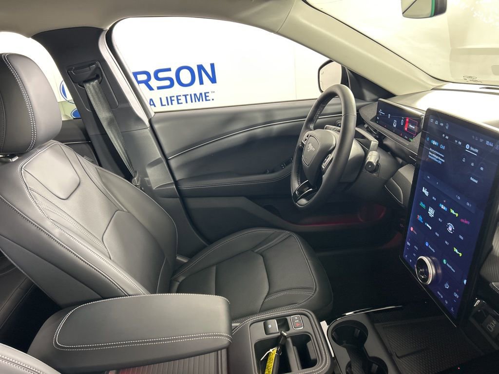 New 2026 Ford Mustang Mach-E Premium image 21