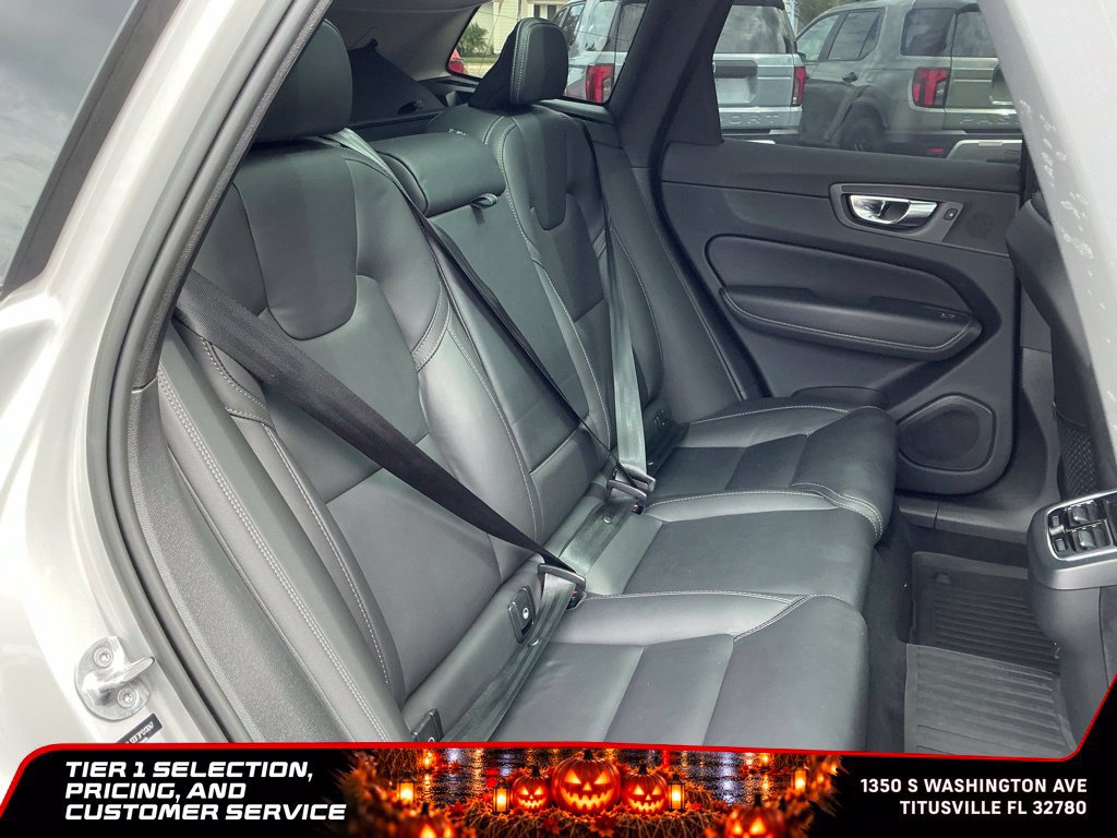 Used 2023 Volvo XC60 B5 Ultimate w/ Protection Package Premier FWD image 20