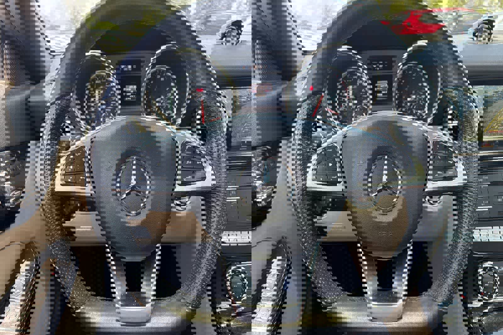 Used 2019 Mercedes-Benz SLC 300 image 23